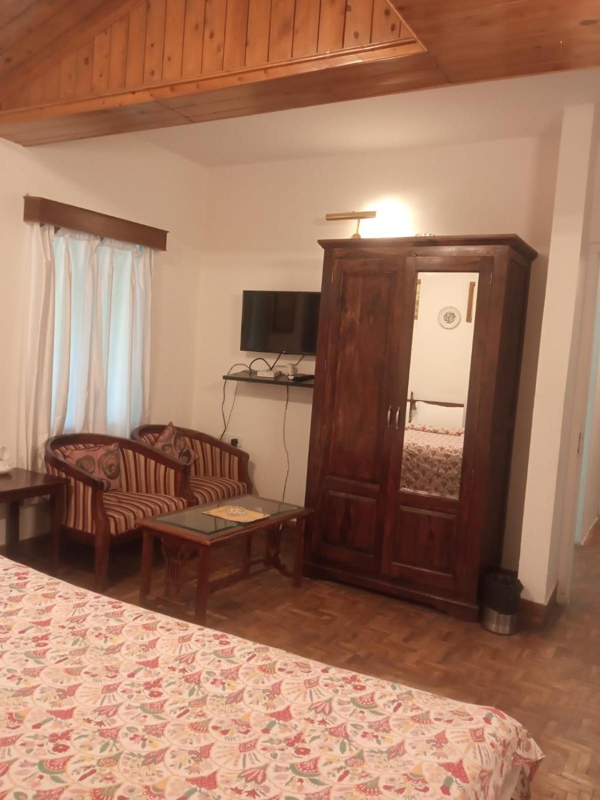 The Hive Cottage By Royal Collection Hotels Nainital Extérieur photo