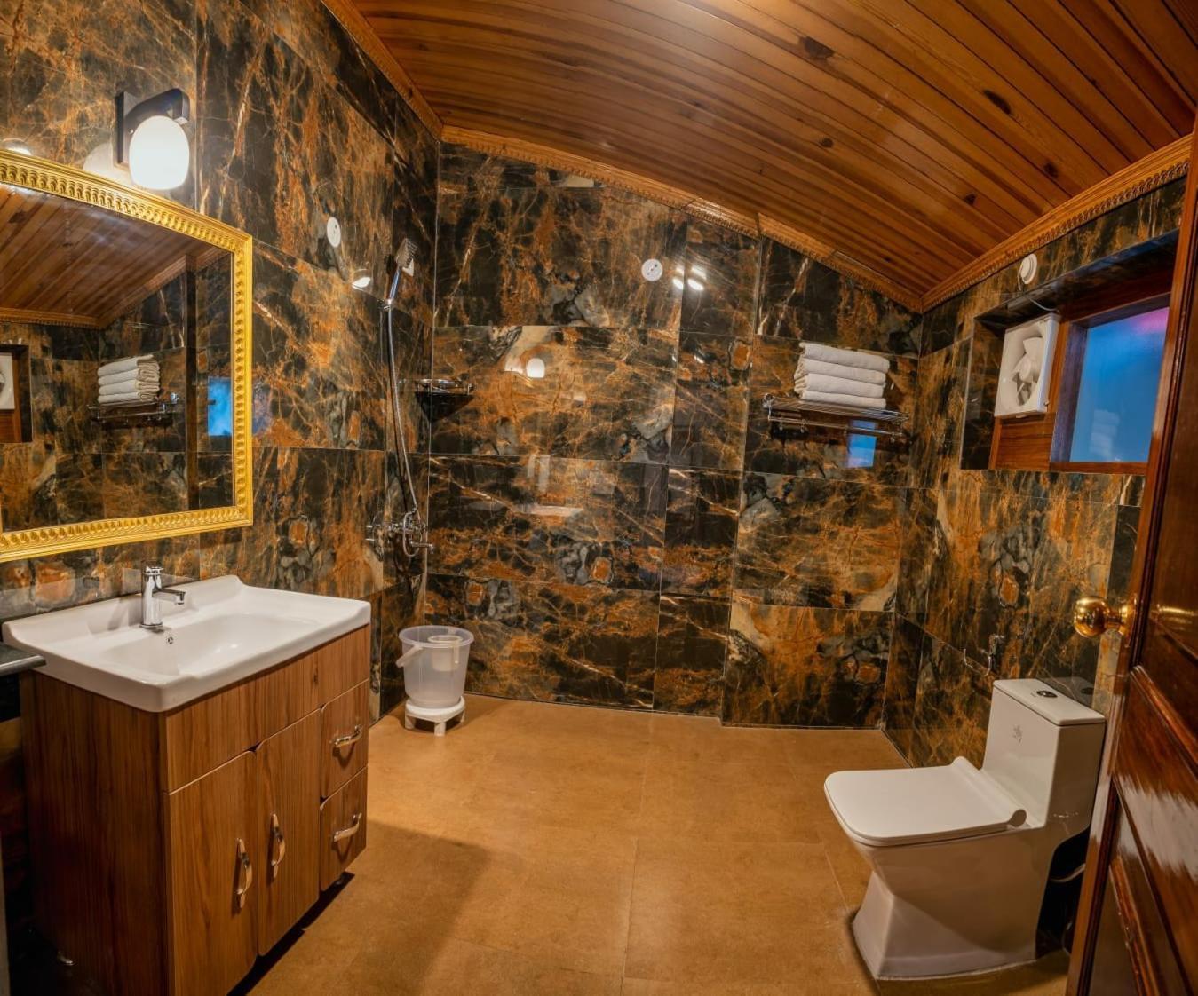 The Hive Cottage By Royal Collection Hotels Nainital Extérieur photo